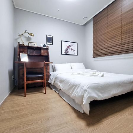 Humphreys 2 Min Vintage Korean Room พย็องแท็ก ภายนอก รูปภาพ