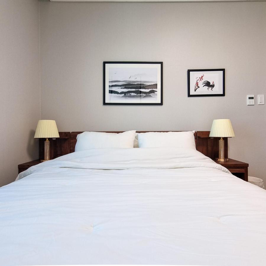 Humphreys 2 Min Vintage Korean Room พย็องแท็ก ภายนอก รูปภาพ